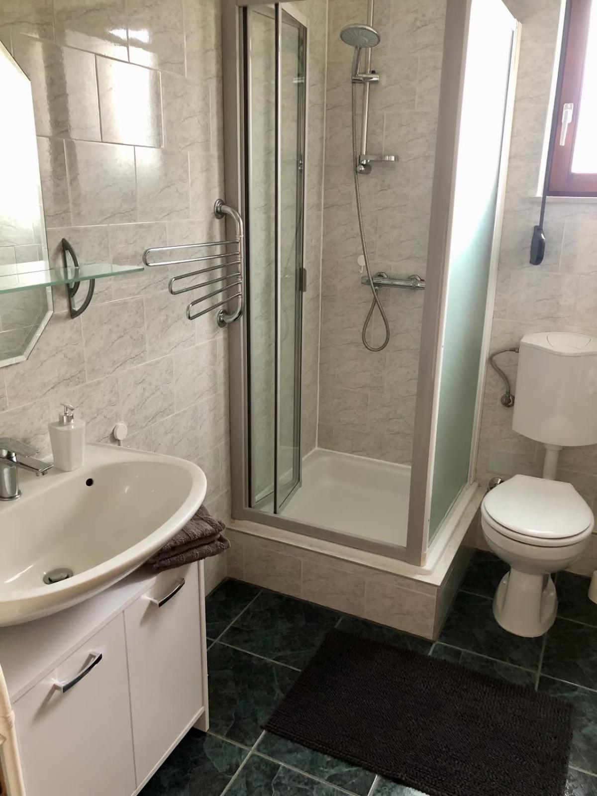 Hotel Kristo Croatia Kaštela Esterno foto